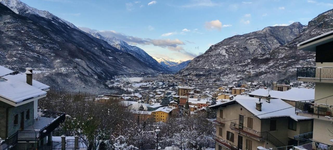 Casa Vista Saint Vincent Accanto Alle Terme Exteriér fotografie